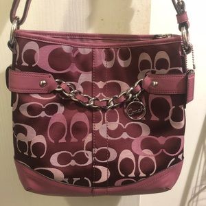 Coach Gallery Optic Signature Sateen Duffle Bag